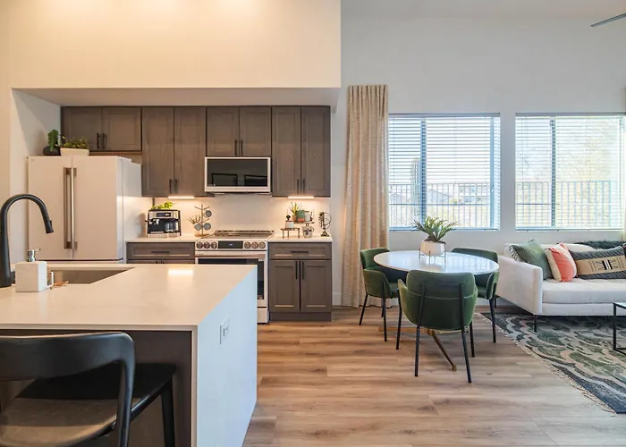 Rooftop Deck, Heated Pool Nearby Golf & Sun Stay Apartment *