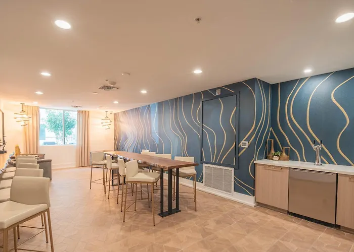 Apartment Rooftop Deck, Heated Pool Nearby Golf & Sun Stay Scottsdale