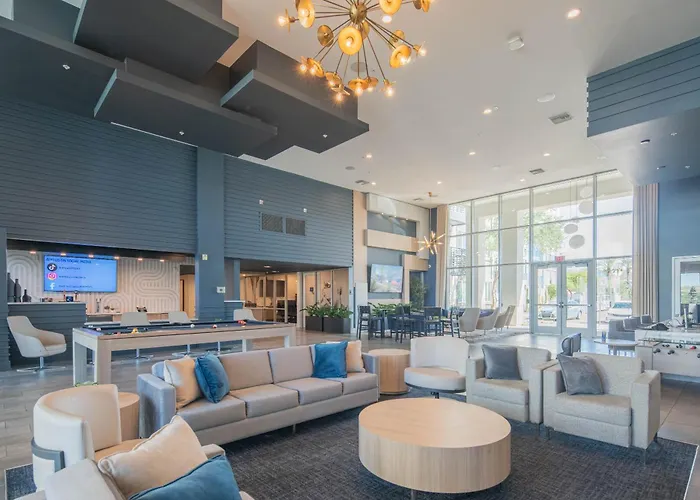 Rooftop Deck, Heated Pool Nearby Golf & Sun Stay