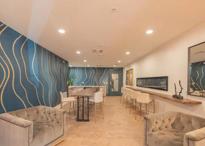 Rooftop Deck, Heated Pool Nearby Golf & Sun Stay Scottsdale