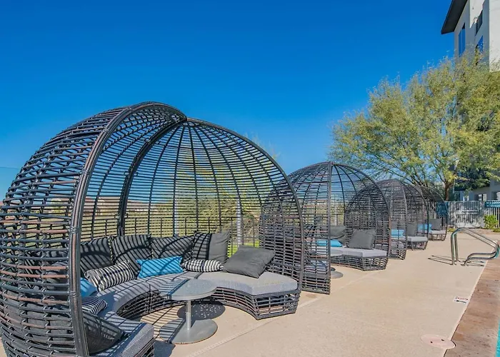 Rooftop Deck, Heated Pool Nearby Golf & Sun Stay Apartment
